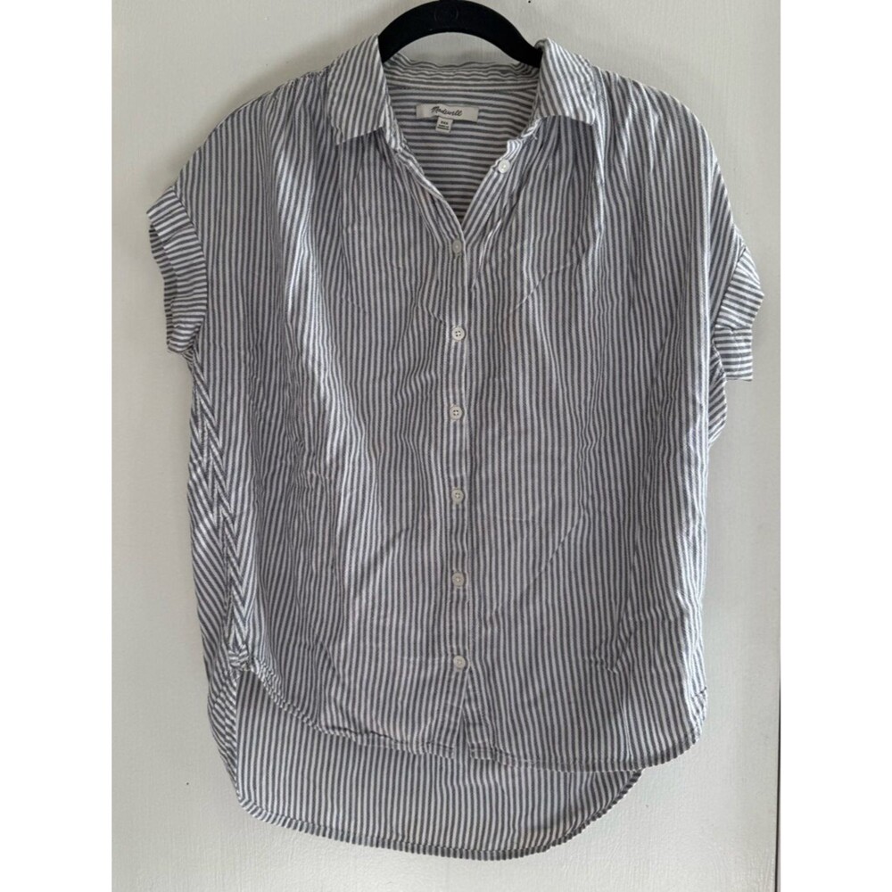 Madewell Blue and White Striped Short Sleeve Button-Down Shirt Size XXS